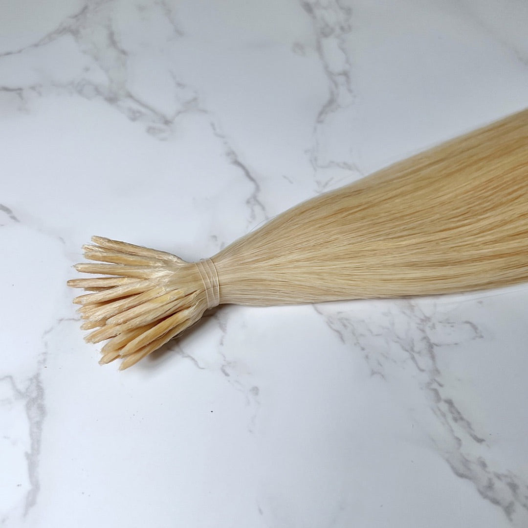 22" I Tip #60 Platinum Blonde Human Hair Extensions - Lillia