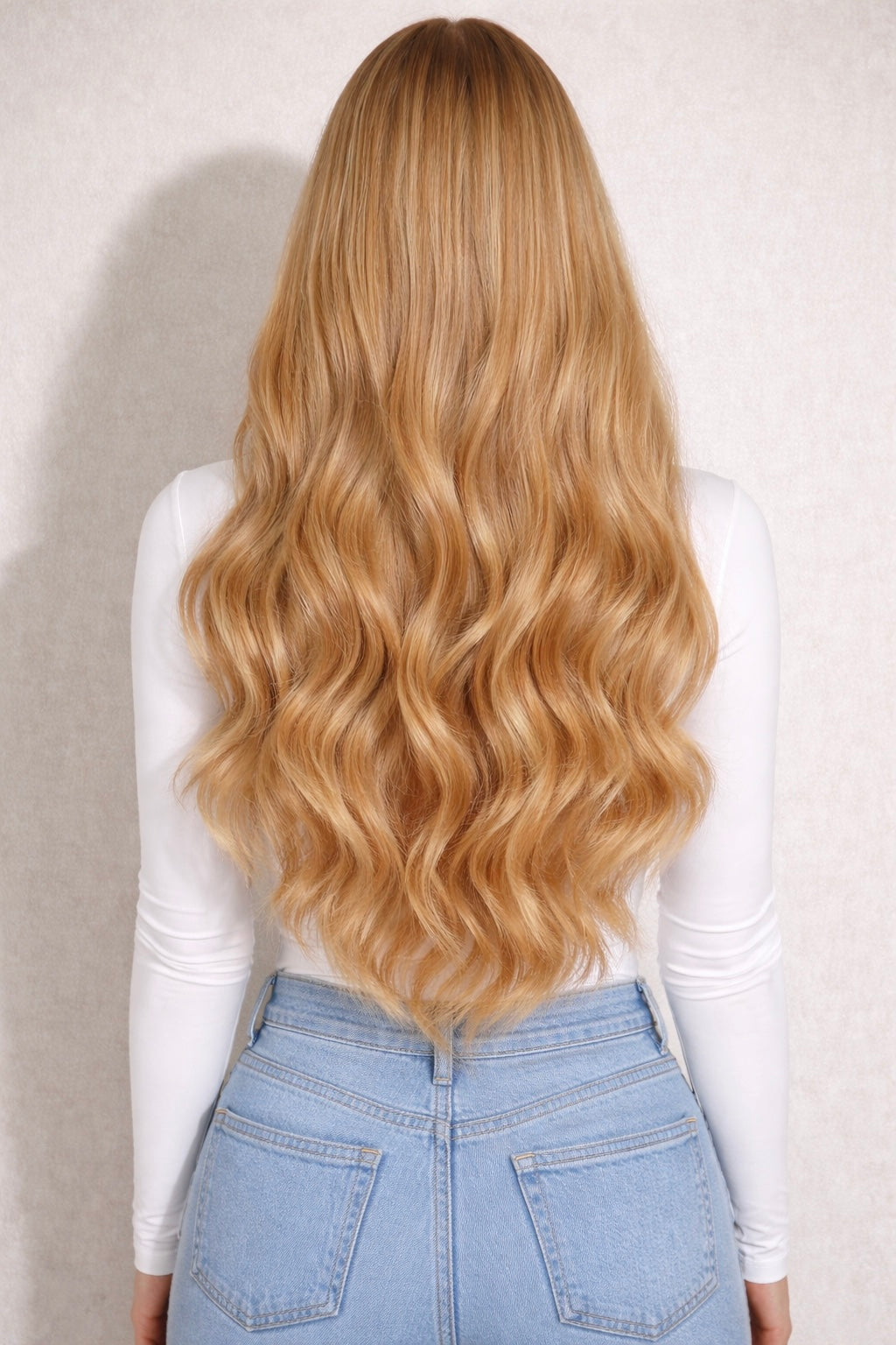 26" Nano Tip Human Hair Extensions. Strawberry Blonde #27
