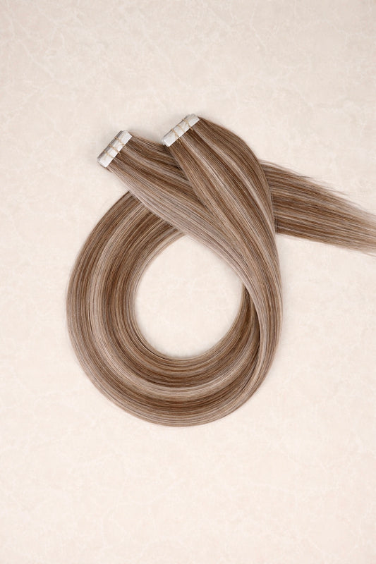 30" Invisible Tape Human Hair Extensions. Hollywood Bronde P18/1004/8