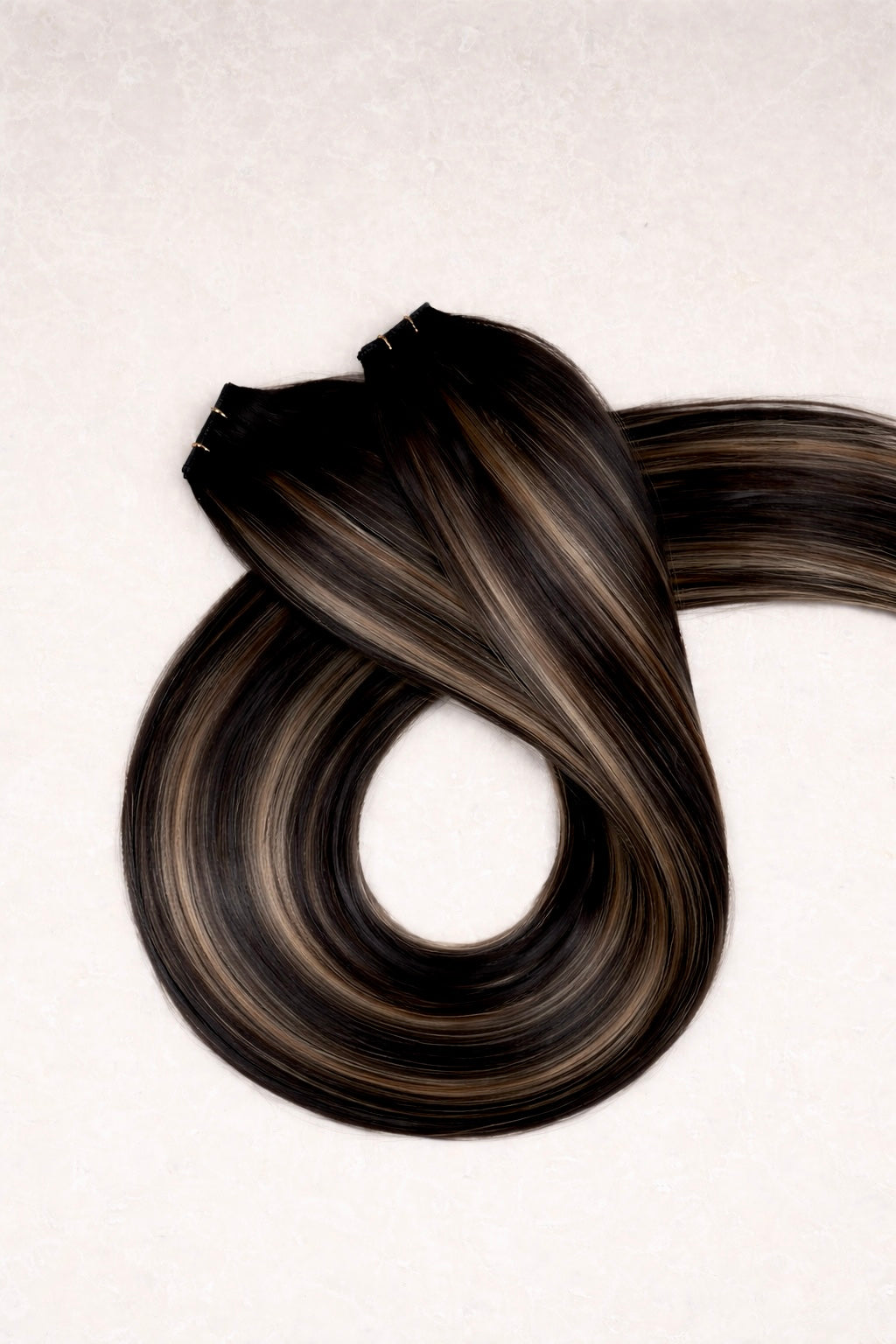 30" Genius Weft Human Hair Extensions. Creamy Americano #B1B/4/12