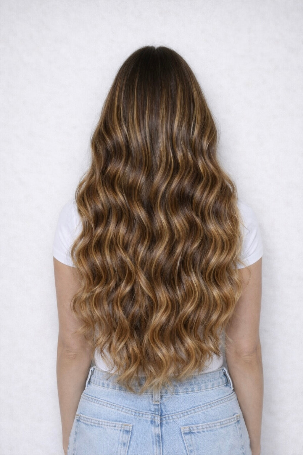 24" Nano Tip Human Hair Extensions. Honey Chocolate #B4/12/18/DB3