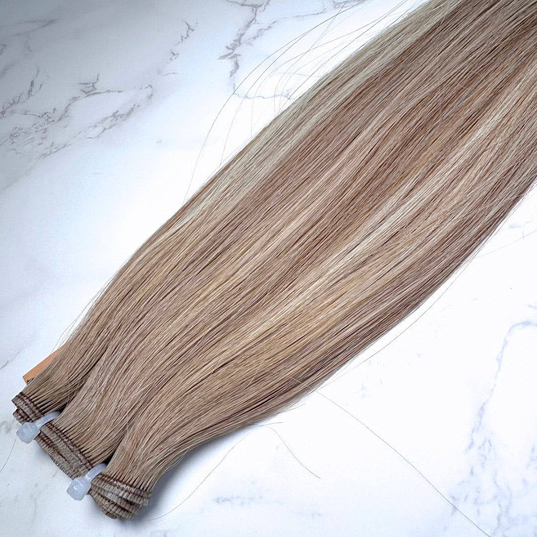 22" Flat Weft #T6.2-6.2/PLA Hollywood Bronde Human Hair Extensions - Michelle